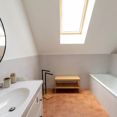 Viktoria Kohaz Köveskál